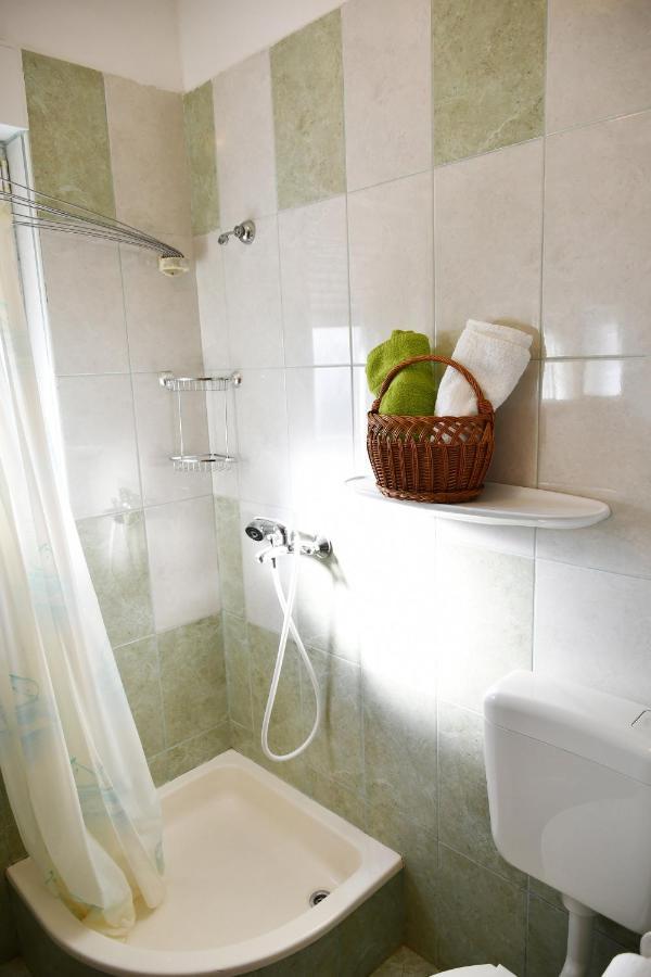 Apartments Novotny Banjol Kültér fotó