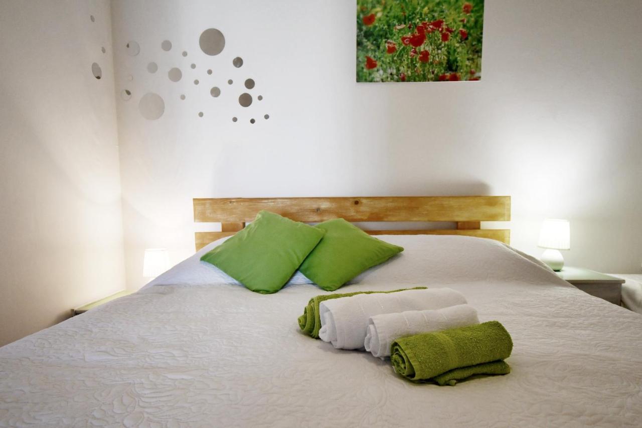 Apartments Novotny Banjol Kültér fotó