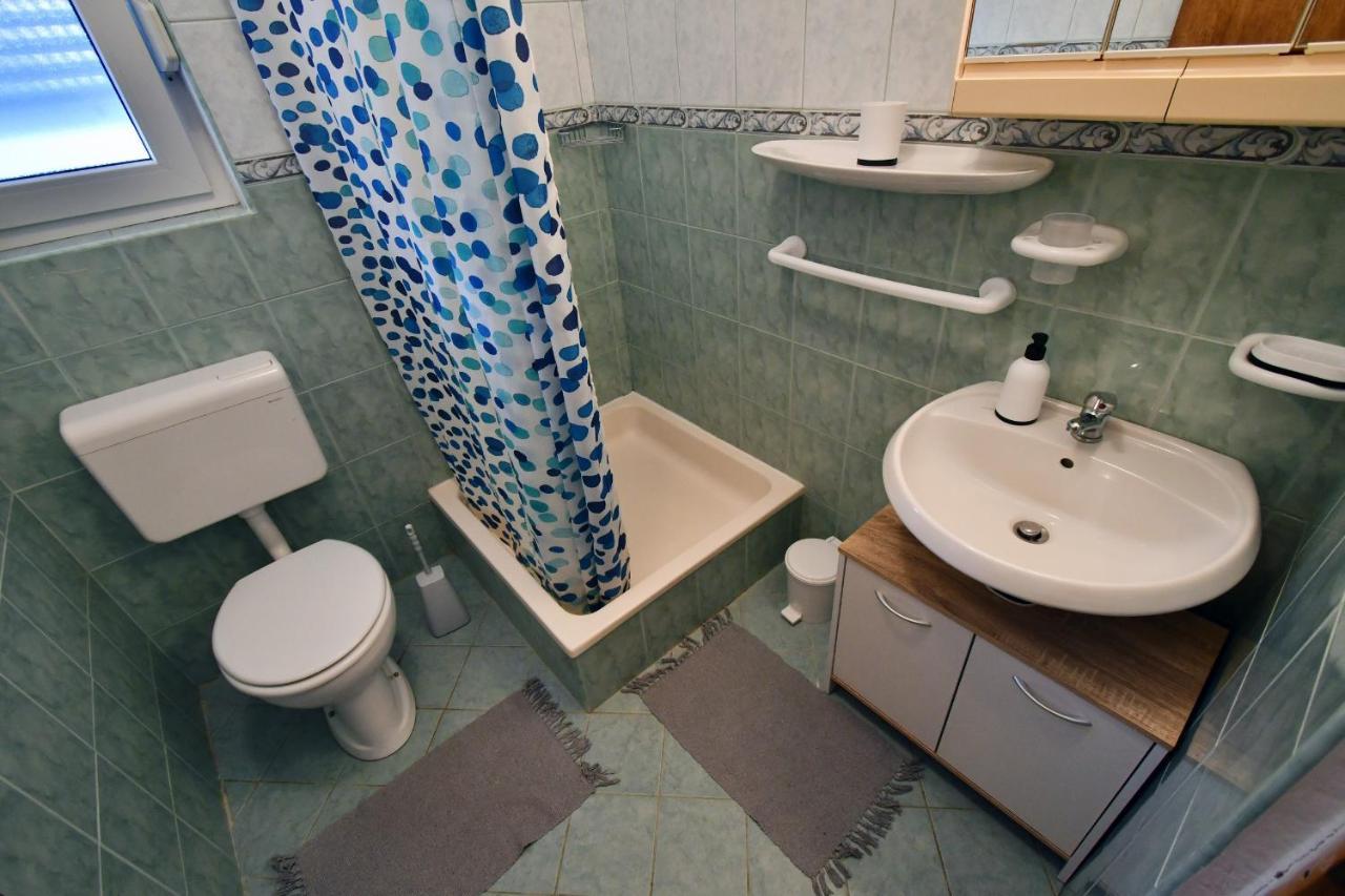 Apartments Novotny Banjol Kültér fotó